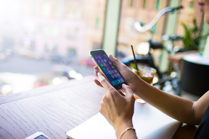 Social Media Use and Divorce